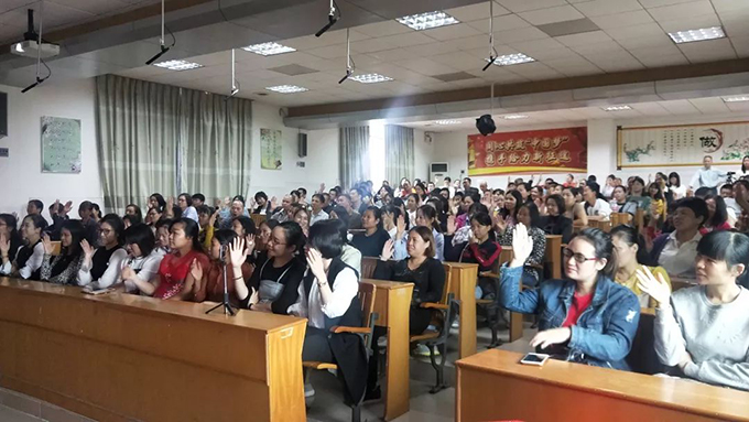 《你好，青春期》講座現場